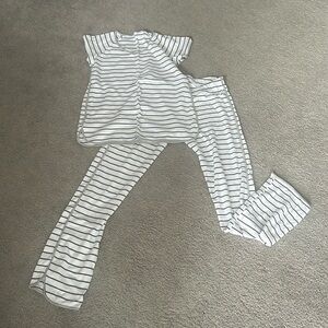 Lake pajama set, short sleeve top, cropped bottoms. Size S, worn once.